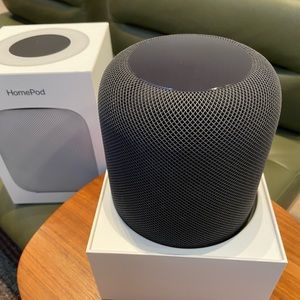 Apple Home Pod. Brand new not used in the box. Retail $500